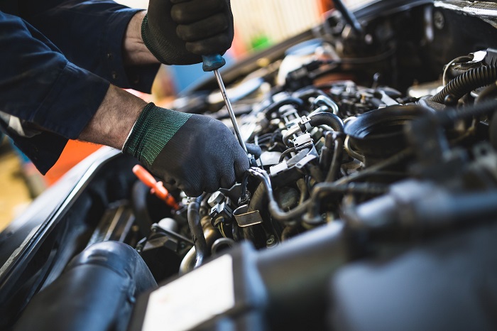 Auto Mechanic